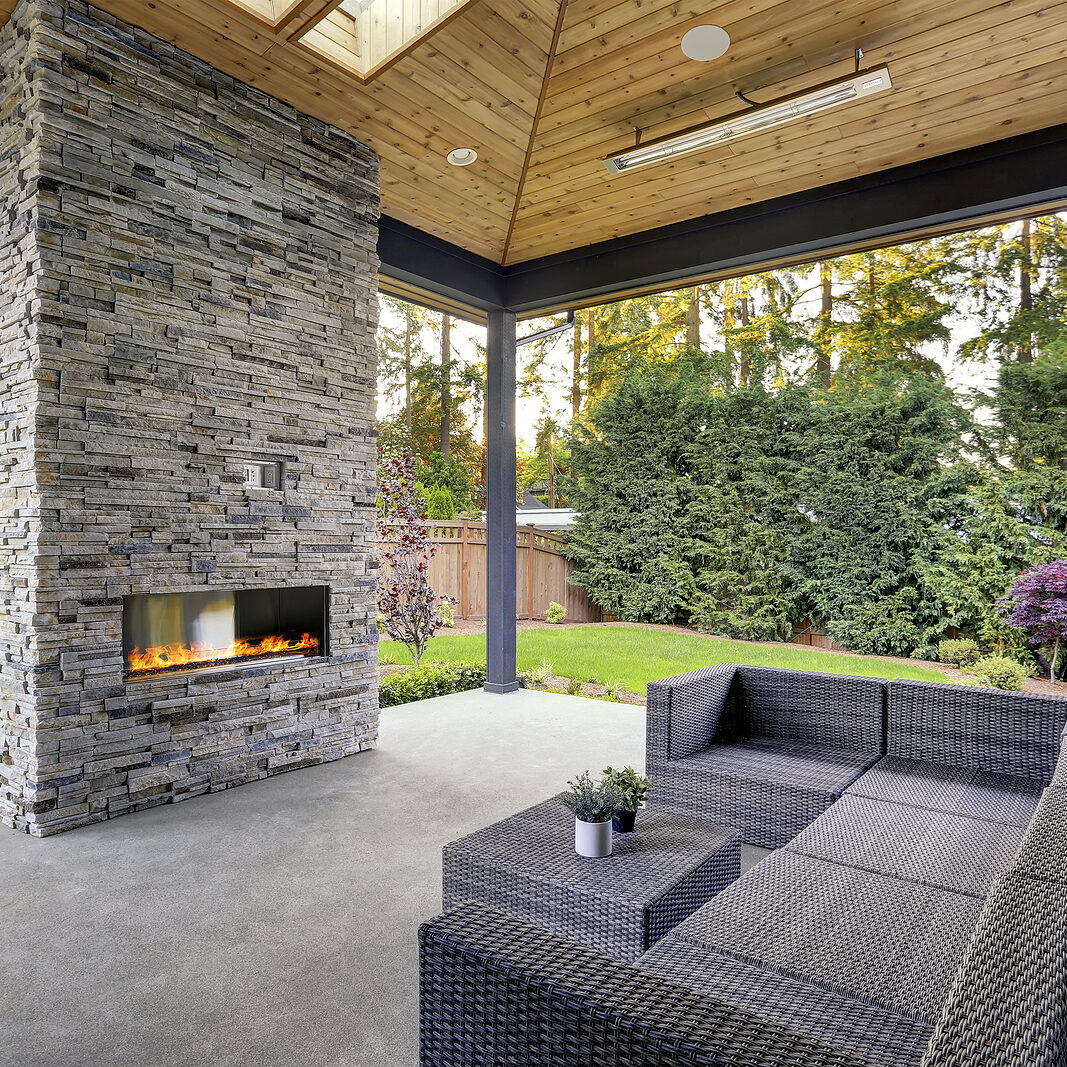 OUTDOOR LIVING SPACES